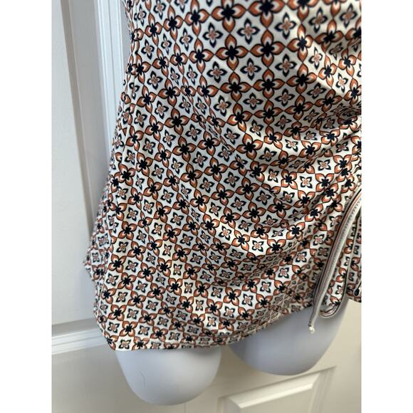 Max Studio Top Womens X-Small White Blouse Shirt Ruched Wrap Knit Career New - Picture 4 of 13